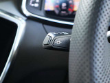 ●車線から逸脱する可能性があることを知らせるとともに、ハンドル操作をアシストすることにより車線からの逸脱回避を支援する装置です。