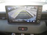 ★リアカメラ★ バックに入れると自動でバックカメラに切り替わります。運転が苦手な方でも安心して車庫入れができます