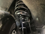 お車を安心してお乗りいただく為には、足回りの定期点検が欠かせません。サービスサポート(有償保証)では無料点検もご提供しており、安心のカーライフをお過ごしいただけるサポート体制が整っています。