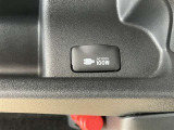 ■非常時やキャンプなどに役立つAC100Vコンセント付きです。