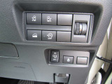 ネット掲載車以外にもまだまだ在庫がございます♪「こんな車が欲しい!」のご相談でもお気軽にご連絡ください!