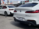 ご納車前には、BMWを熟知したメカニックによる100項目の点検・整備を行います。不具合箇所、交換時期に達している部品に関しましては、全て当社負担で交換してからのご納車となります。