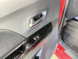 ☆車内の隅々まで徹底クリーニング!目に見えない汚れも落とします!除菌ウイルス除去・消臭でお子様にも安心!