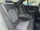 国道1号線に沿い横浜市営地下鉄「三ッ沢上町駅」から徒歩約10分。 BMW Premium Selection 横浜三ッ沢店 / 〒240-0062神奈川県横浜市保土ヶ谷区岡沢町322-3