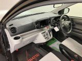 車両状態証明書修復歴の有無も一目瞭然。機能や内装・外装、走行距離、修復歴の有無をチェックし、クルマの状態を10段階にした車両状態証明書。数字や記号を使ってわかりやすく表示しています。