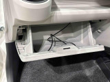 実用的な収納が、車内の各所にあります♪
