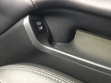 助手席側に充電用USBチャージャー搭載。
