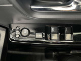 パワーウィンドウ付き☆運転席で全部の窓を開閉することが可能!!