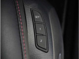 【ドライビングポジションメモリー機能】お好みのドライビングポジションを簡単に記憶させることができます。