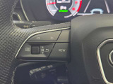 手を伸ばしたところに必要なスイッチがございます。非常に使い勝手の良いお車になります。