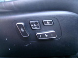 運転席パワーシート付き!!