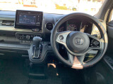 エンジンルームも綺麗に洗浄してから納車致します。普段あまり見ることが無い箇所だからこそ綺麗だと感動しますよね(*&acute;▽`*)