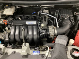 ホンダスタッフがしっかり整備して保証付きにてお渡し致します。エンジンルーム&室内ルームともにクリーニング済みで清潔です。快適なドライブをお楽しみください。