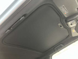 車両状態証明書修復歴の有無も一目瞭然。機能や内装・外装、走行距離、修復歴の有無をチェックし、クルマの状態を10段階にした車両状態証明書。数字や記号を使ってわかりやすく表示しています。