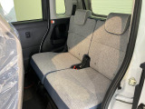 より多くの一般の方へ車を届けれればと思っておりますので同業者様への販売は極力控えさせて頂いております。ご了承下さい。