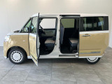 お客様にぴったりなおクルマをお選びいただけますように様々な展示車をご用意致しております!ダイハツの軽自動車だけではなく、他メーカー車やコンパクトカー・ミニバンなども数多く取り揃えております!