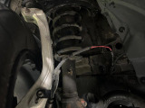 お車を安心してお乗りいただく為には、足回りの定期点検が欠かせません。サービスサポート(有償保証)では無料点検もご提供しており、安心のカーライフをお過ごしいただけるサポート体制が整っています。