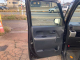 納車時は社内クリーニングも行い安心してお乗りいただけます