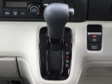手がすぐに届いて操作しやすいインパネオートマ☆シートの高さやハンドルの位置なども運転しやすいように配慮されています!