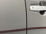 より多くの一般の方へ車を届けれればと思っておりますので同業者様への販売は極力控えさせて頂いております。ご了承下さい。