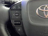 ステアリングスイッチ装備!運転しながら手元でオーディオの操作などができます。