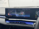 BMWを熟知したメカニックによる100項目の点検・整備を行います。不具合箇所、交換時期に達している部品に関しましては、全て当社負担で交換してからのご納車となります。