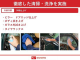 店内はカフェのような雰囲気で、