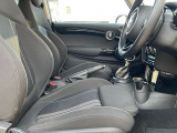 【幅広く対応】当店では展示車以外にも欧州コンパクトカーからセダン・SUV・国産車全般まで幅広く対応いたします。