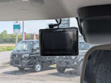 「買った後の車検や修理、どこに頼もう?」という悩みを一発解決!国が認めた自社指定工場があるから、購入後のメンテナンスまでワンストップで頼めます。車に詳しくない方でも安心して相談できるお店です。