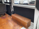 当店の車はルームクリーニング施工済み!納車前には手がけWAX、室内仕上げ清掃で納車をおこなっております!