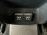【後席用USBチャージャー】後ろに乗車される方にうれしい装備!使いやすい位置に装備されております♪