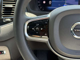 ◆ステアリング/アダプティブ・オートクルーズコントロールは、前走車との車間を一定に保ってくれる便利機能です