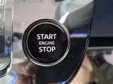 ◇スマートキー◇始動はブレーキを踏みながら、ENGINESATRT・STOPスイッチををワンプッシュするだけです!バックやポケットに携帯していればスマートキーを取り出す必要はありません!