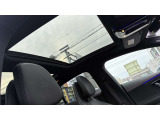 開放感のあるスライディングルーフ付き☆