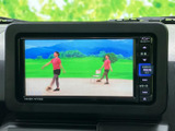停車時に映像を楽しめるTV機能。お子様連れのご旅行など、移動中の待ち時間も快適に過ごせます。