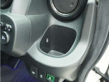 整備代金を車両本体価格に含んでおります。法定点検整備または定期点検を実施し、点検記録簿を発行致します。