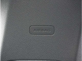 【カーテンエアバッグ】カーテンエアバッグを標準装備しています。