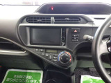当店では専任のメカニックが大切なお客様のお車を一台一台丁寧に整備いたします。自社認証工場にてリフトアップし下回りまでキッチリ検査いたします。