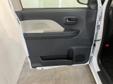 延長保証につきましてはお求めいただく車両によって保証料が異なりますので、当店スタッフまでお気軽にお問い合わせくださいませ。