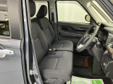 中古車は一物一価、同じようなお車でも、整備状況、外内装の状態など様々です。