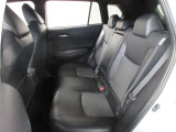中古車だからこそ室内・シートは丁寧に洗浄します。