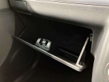 【グローブボックス】使いやすさにこだわった収納スペース★