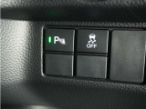◆障害物センサー◆車庫入れの時などに近くに障害物がある場合、障害物までの距離を音で知らせてくれます。
