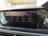 Volkswagen純正のナビゲーションです!少ない動作で必要な情報をご確認可能です!スマートフォンとも連携可能です!
