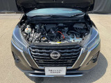 e-POWERはエンジンを発電専用にしてエンジンの作動時間を短縮。さらに、ごくわずかな減速でも回生エネルギーがとれるよう設定して、あらゆる走りのシーンで優れた燃費性能を発揮します。