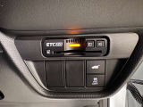 ナビ連動型ETCを装備しており、高速でもスムーズに運転できます。
