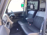 助手席も状態は良好です。