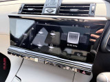 快適なショールームにて、お車選びのお手伝いから、ご購入後の整備待ちまで、ご対応致します。