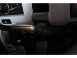 運転席から操作できる各種スイッチもお問い合わせいただければ機能の説明ができますのでお気軽にお問い合わせ下さいね。