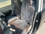大事な人を乗せることが多い助手席です!安全運転を心がけましょう。